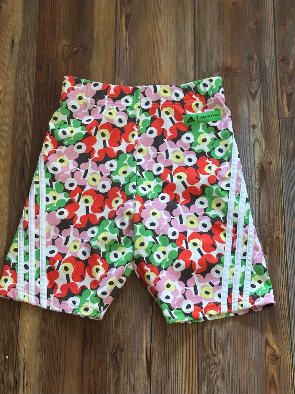 Marimekko x Adidas Unikko patterned shorts small